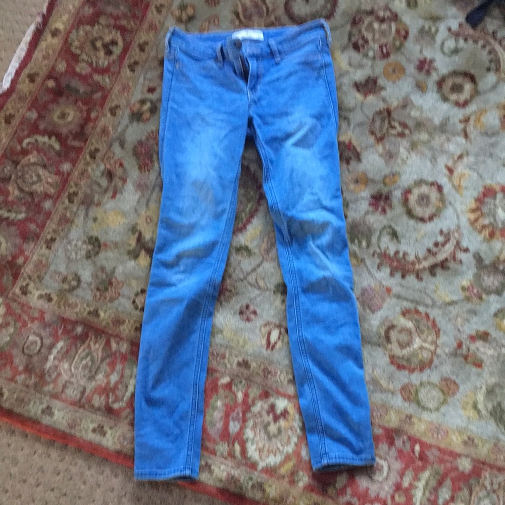 hollister jeans w24 L29 good condition